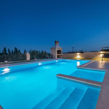 Poolincluded - Holiday Home Maslina Lisane Ostrovicke Esterno foto